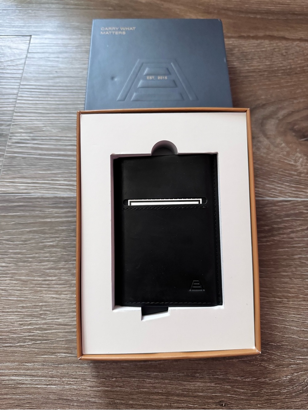 NIB Andar Pilot Wallet